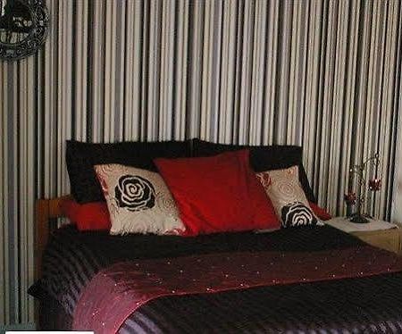 Holland Arms Hotel Gaerwen Экстерьер фото